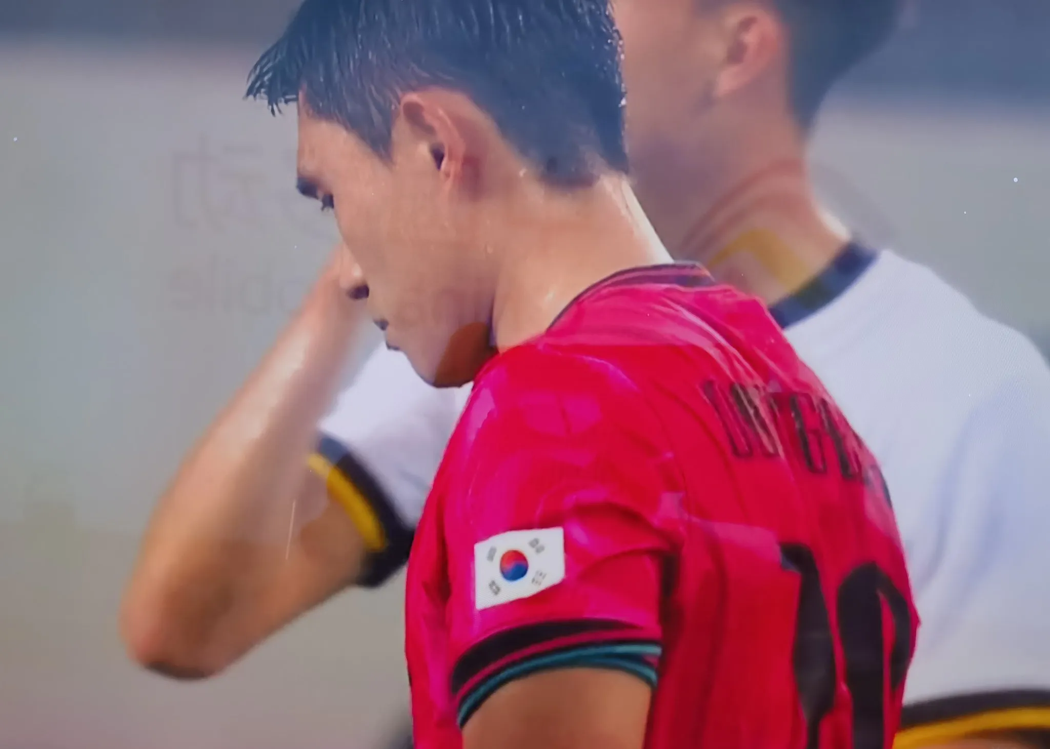 九游体育官网-冲刺阶段国王杯焦点战；毕尔巴鄂竞技官宣签约；质疑声仍在；高层口径保持一致-九游体育官网